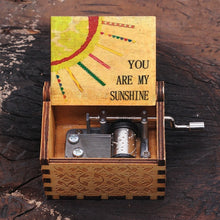 Load image into Gallery viewer, 2020 New Wooden Hand Crank Queen Music Box Game Of Thrones Dragon Ball TO MY Goigeous Wife Theme Music Box Christmas Gift