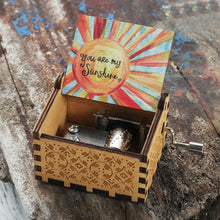 Load image into Gallery viewer, 2020 New Wooden Hand Crank Queen Music Box Game Of Thrones Dragon Ball TO MY Goigeous Wife Theme Music Box Christmas Gift