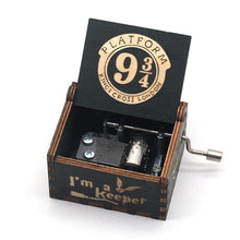 Load image into Gallery viewer, 2020 New Black Spirited Away Game Of Thrones Music Box The Legend Of Zelda Hand Cranked Wood Music Box Festival Souvenir Gift
