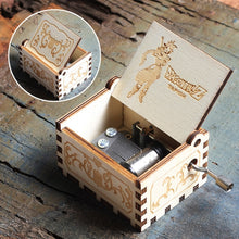 Load image into Gallery viewer, 2020 New Wooden Hand Crank Queen Music Box Game Of Thrones Dragon Ball TO MY Goigeous Wife Theme Music Box Christmas Gift
