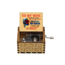Load image into Gallery viewer, Antique Wooden Carved Bella Ciao Musical Box Hand Cranked Game of Thrones Music Box Birthday Christmas Gift Casket Decoration
